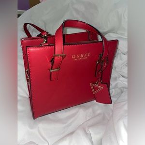 Guess purse/crossbody bag